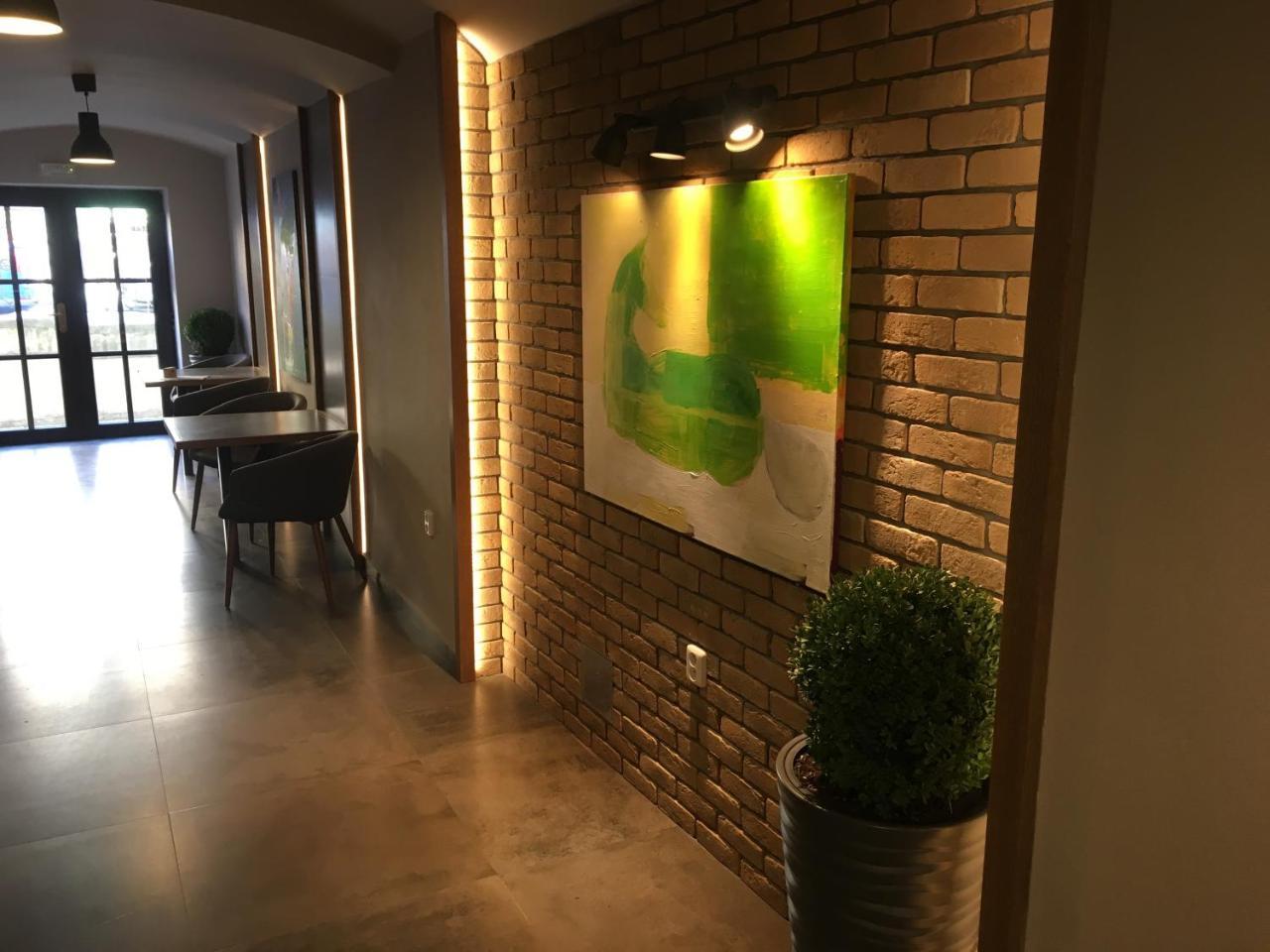 Hotel U Kone Бероун Екстер'єр фото